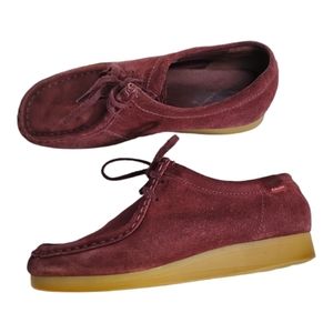 Clarks Originals Wallabee Low Burgundy Suede Moc Toe Shoes